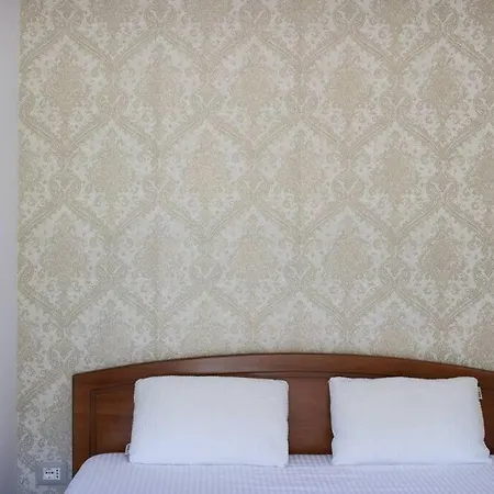 The Pine Grove Tatil Evi